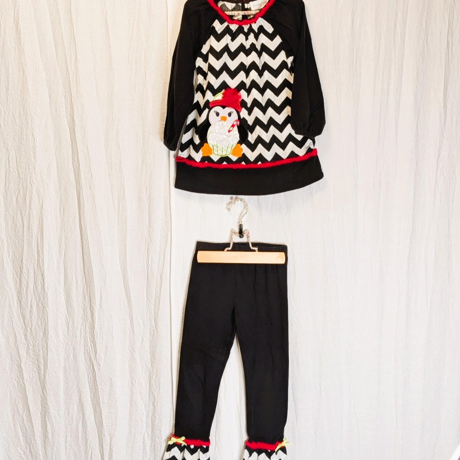 Emily Rose 2 Piece Penguin Shirt And Leggings Set Darling Festive Size 5
